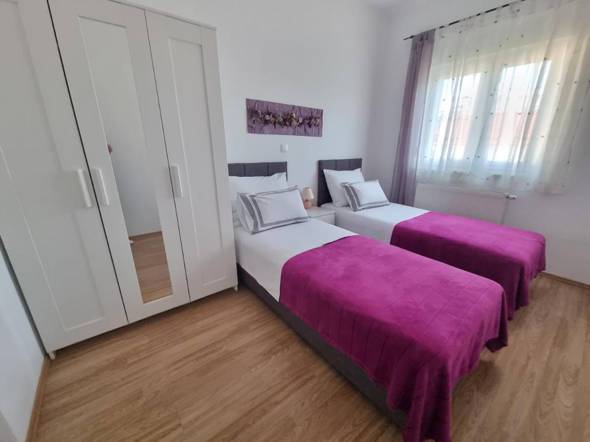 Apartmani Stadion Zadar Bagian luar foto
