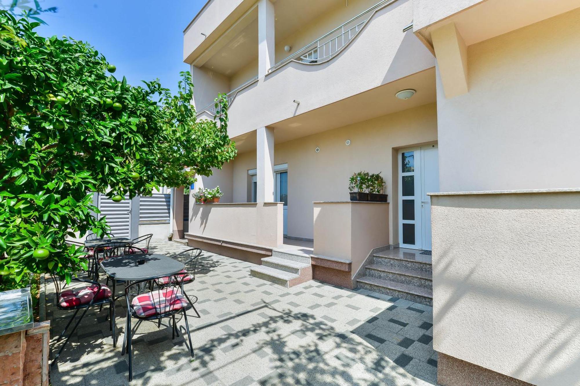 Apartmani Stadion Zadar Bagian luar foto