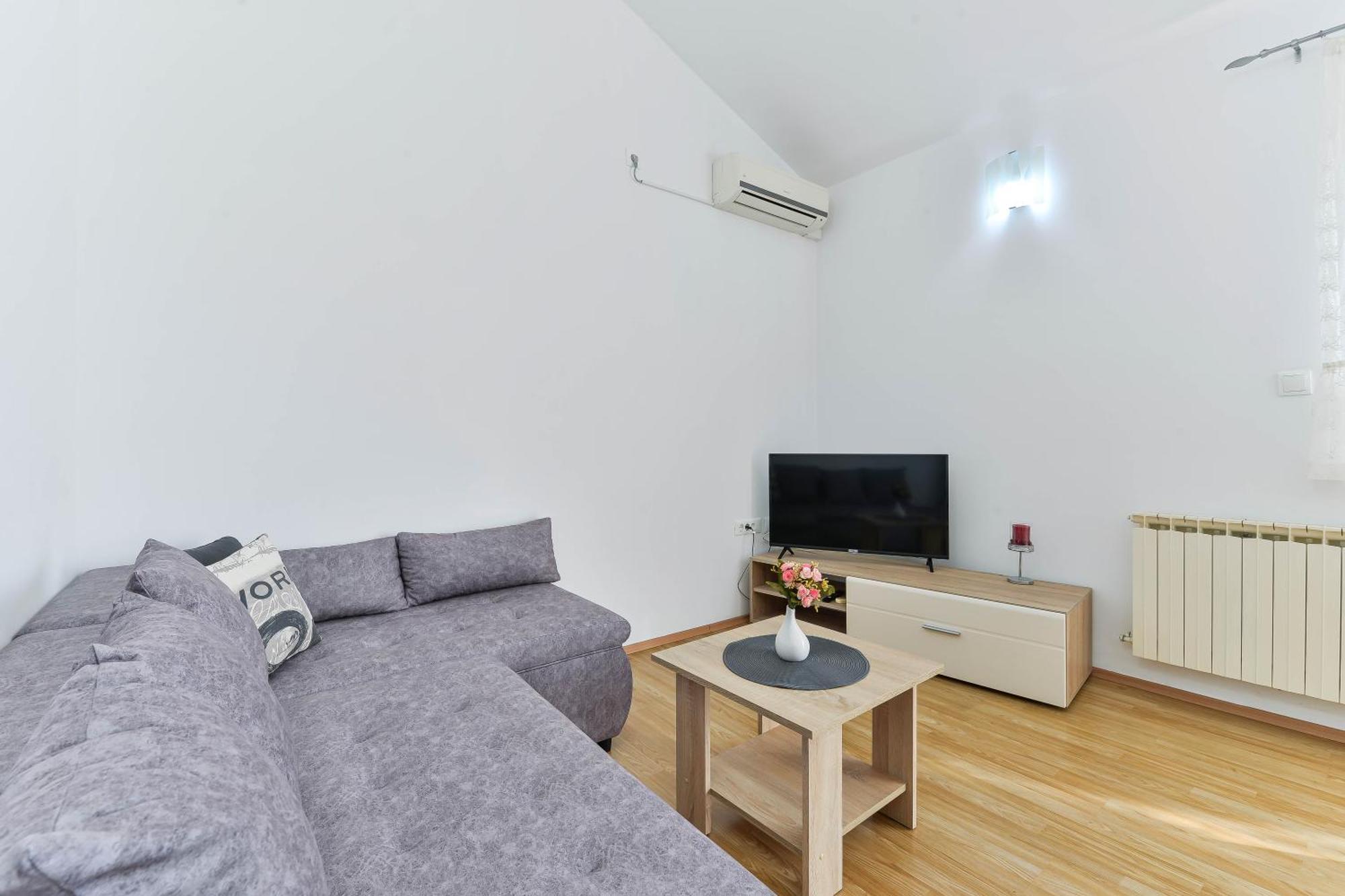 Apartmani Stadion Zadar Ruang foto